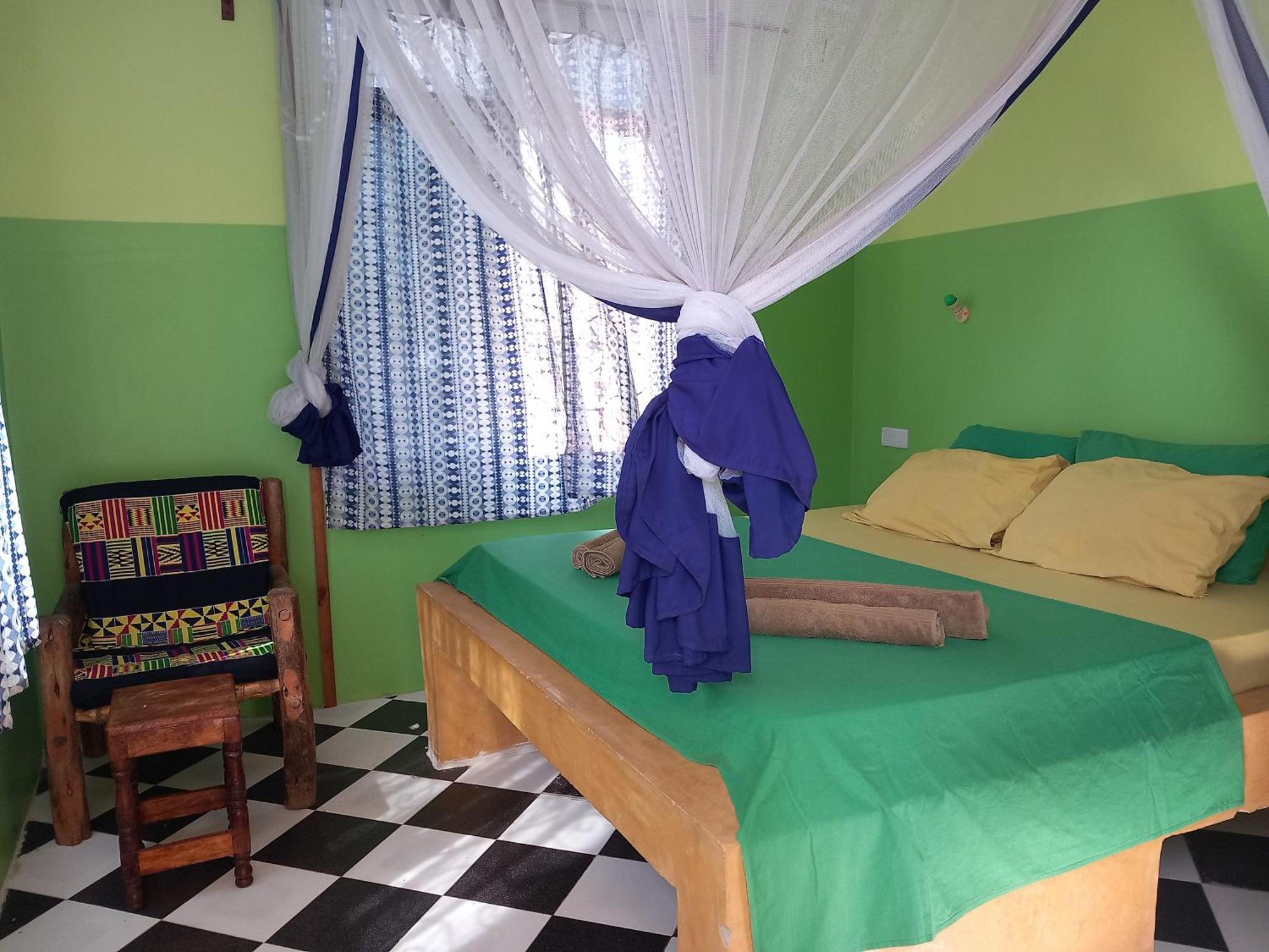 La Locanda Lodge - Apartment, 4 Double Rooms & Kitchen Near The Beach จัมเบียนี ภายนอก รูปภาพ